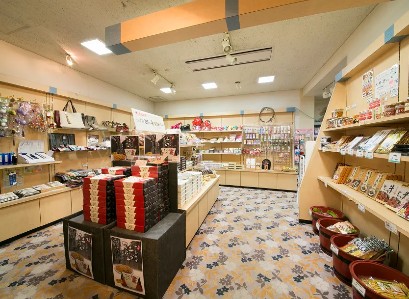 売店（1階）