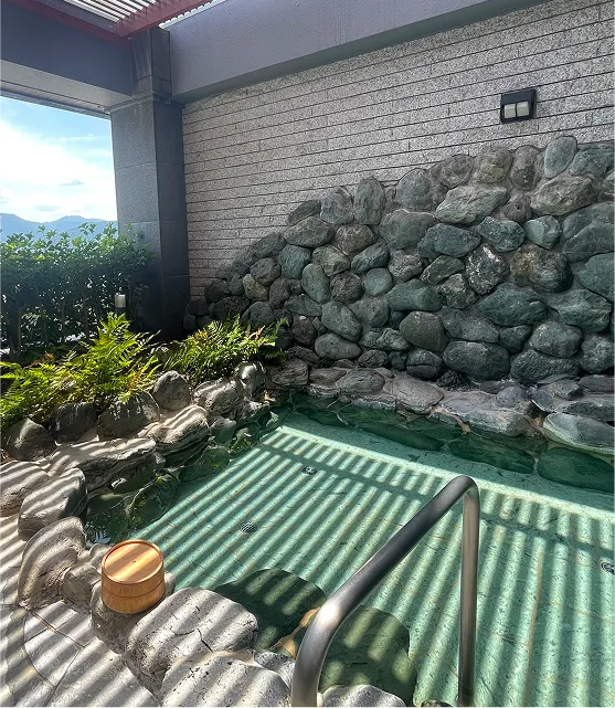 露天風呂・岩風呂