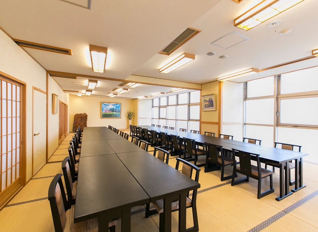 宴会場「潮彩」（2階）