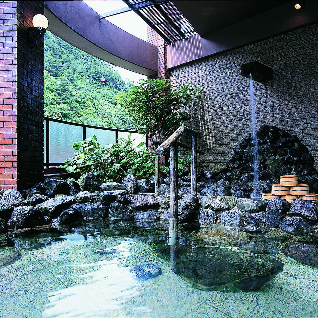 オテル・ド・マロニエ湯の山天然温泉